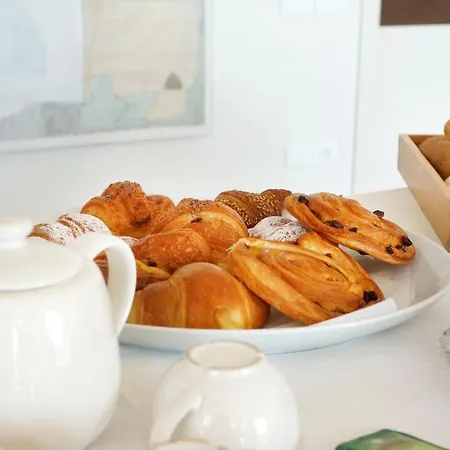 Bed and Breakfast Leda Ρίμινι
